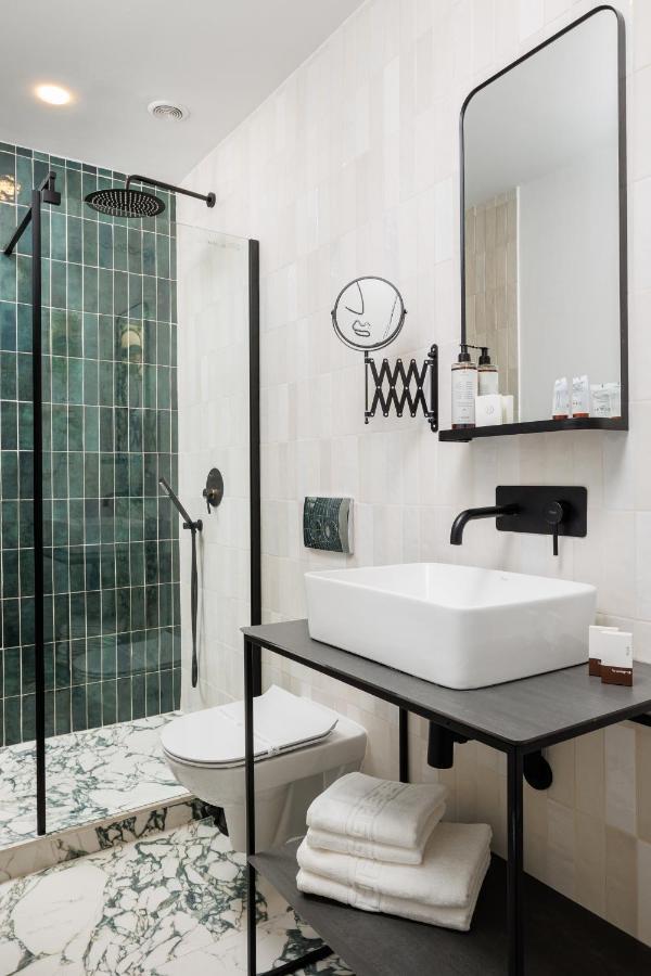 Aries' Collection Luxury Suites Braşov Esterno foto
